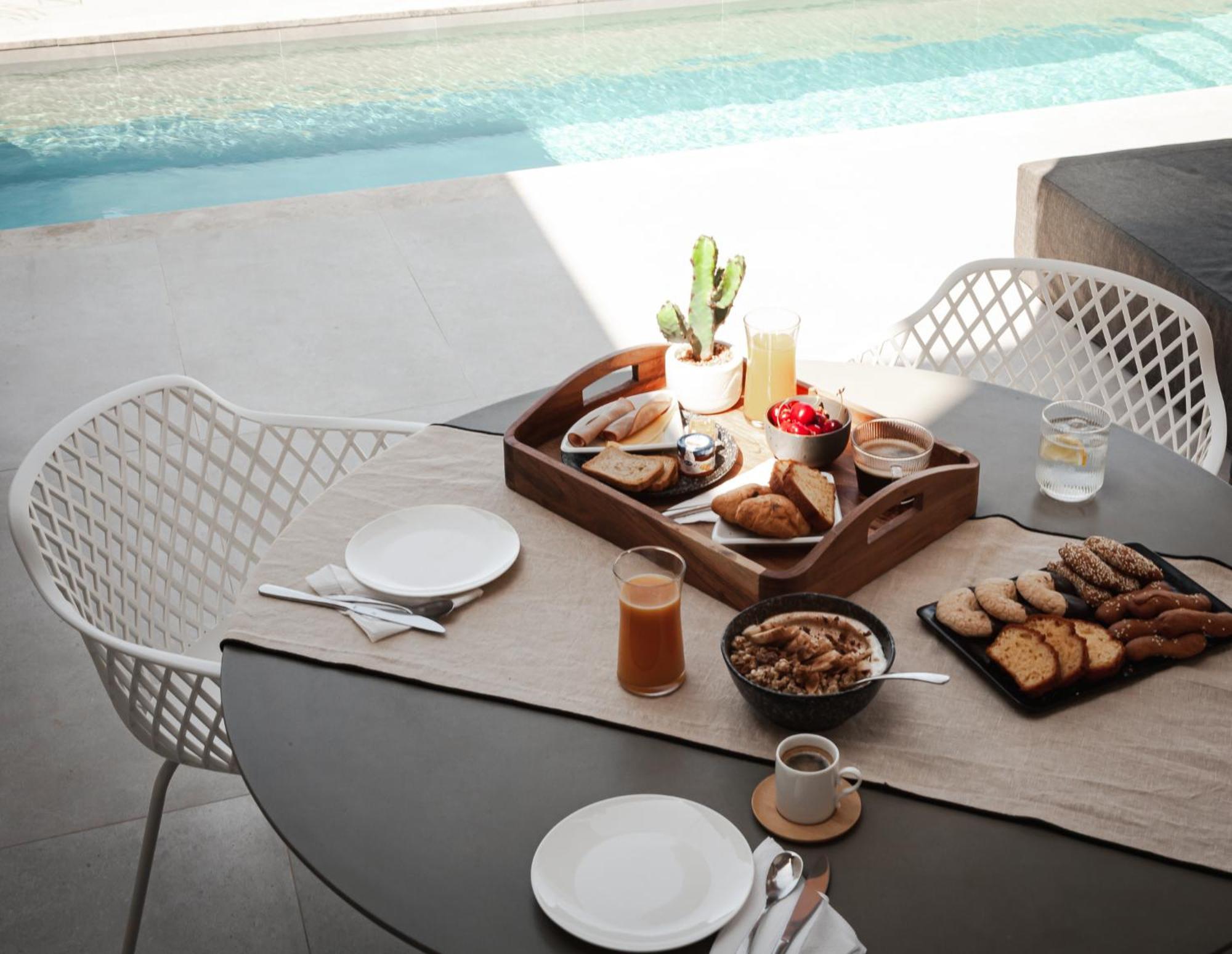 Orama Luxury Suite 3 Bedrooms With Private Pool ヘルソニソス エクステリア 写真